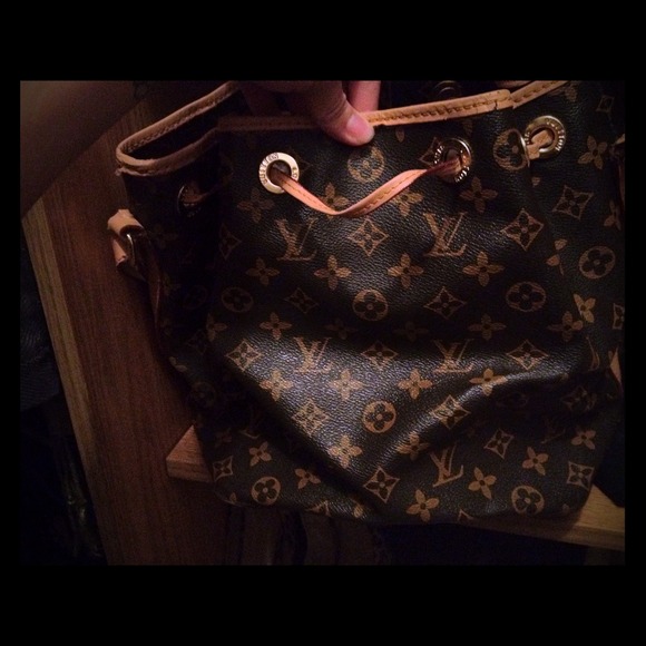 LV not authentic