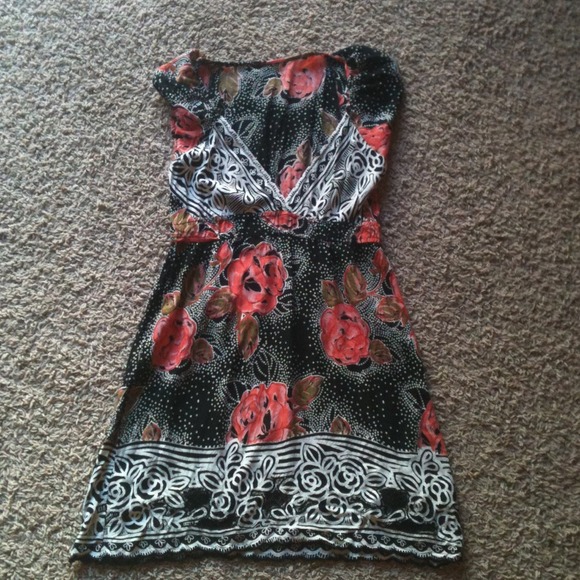 Sold! REDUCED Floral Dress