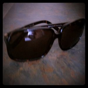 Glasses & heels @alecia