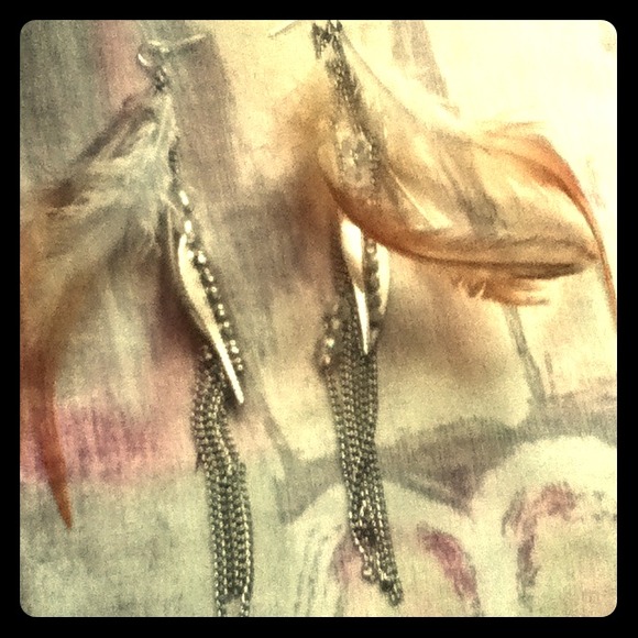 Long feather earrings