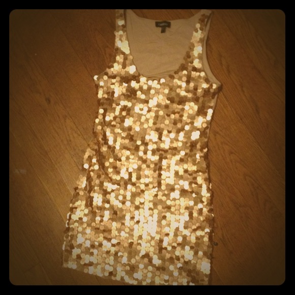 Gold sequins dress