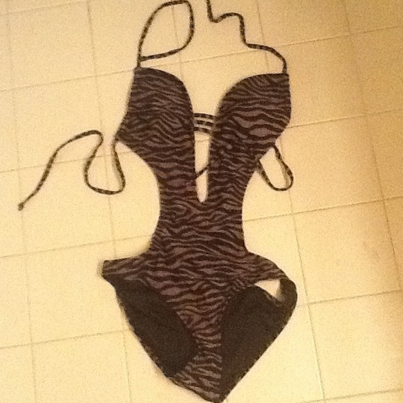 ***RESERVED**** @jglam