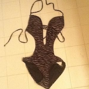 ***RESERVED**** @jglam