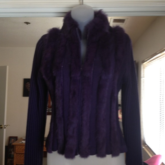 cabo Sweaters - 👍👍Reduced⬇Purple sweater with real fur
