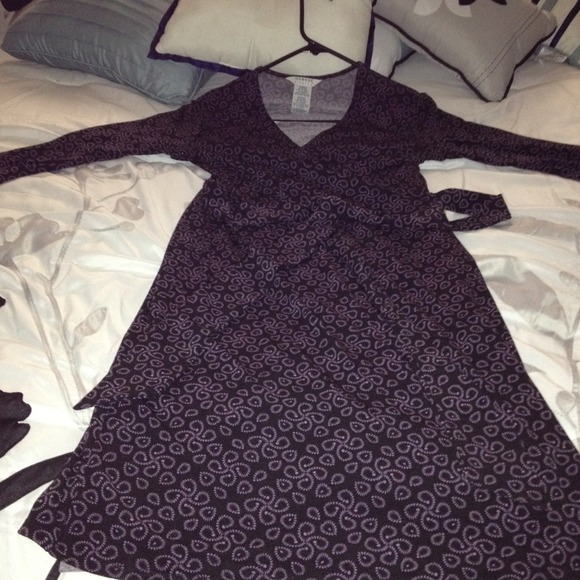 Black and purple print dress