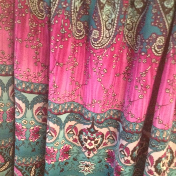 Blue/Purple Patterned Top - Picture 2 of 4