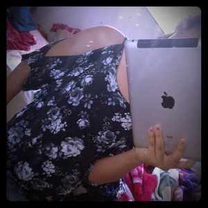 RESERVEDFor @karacleveland floral top!!(: