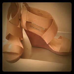 Steve Madden wedges