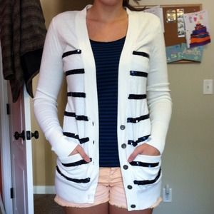 Sold! Victoria's Secret Pink cardigan