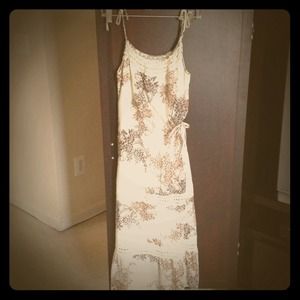 Banana Republic Silk Cream patterned dress!