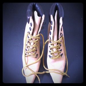 Cute tim inspired boot heels!