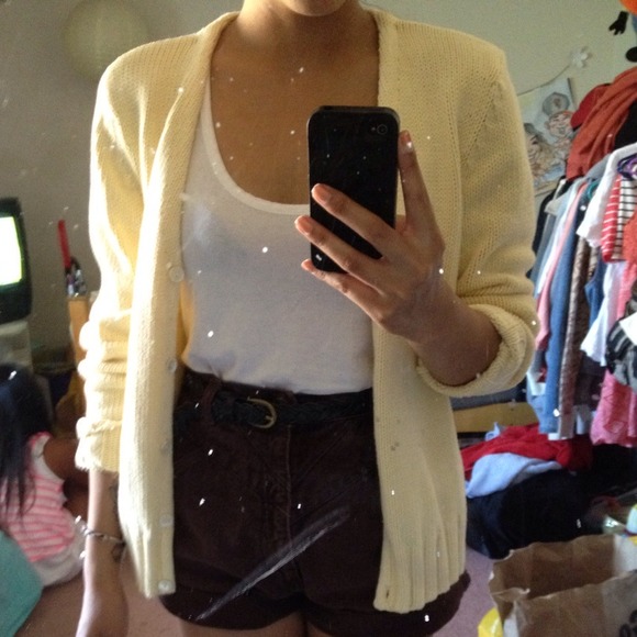 Sweaters - Thick Yellow cardigan