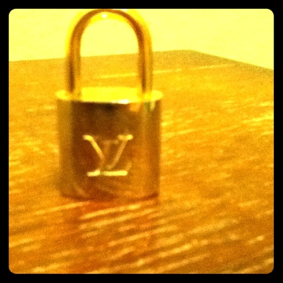Louis Vuitton lock
