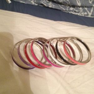 Set of 8 multi colored metal bangles