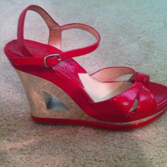 Micheal kors red wedge