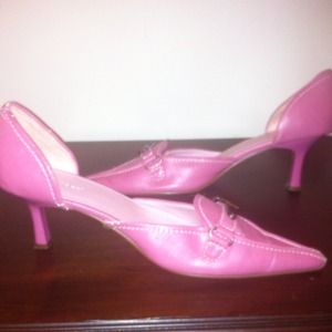Pink kitten heel shoes
