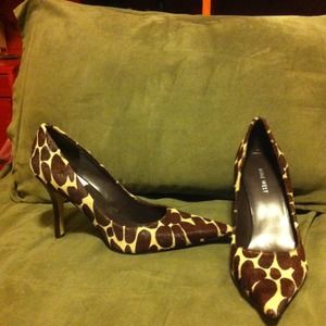 Animal print pumps-NWOT