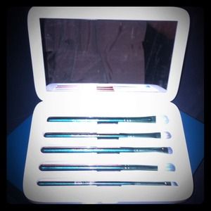 💋Sephora+PantoneUniverse Brush Palette @monkyboxx