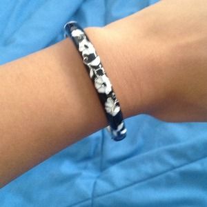 RESERVEDFOR @bobmont NEW Vintage floral bracelet