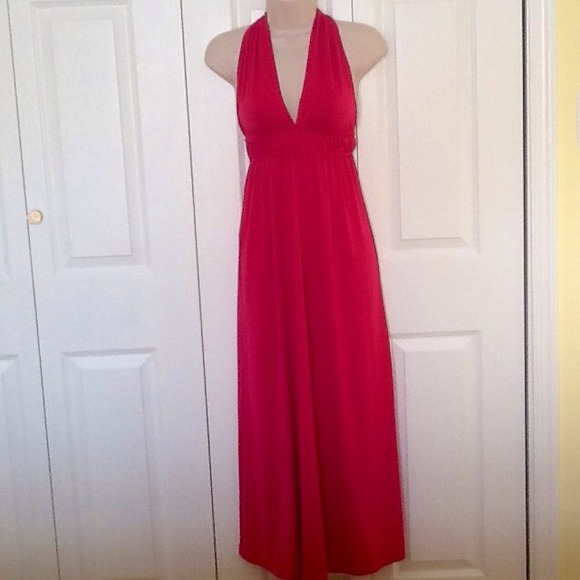 💢SOLD💢 Fuchsia Maxi Dress