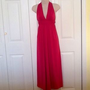 💢SOLD💢 Fuchsia Maxi Dress