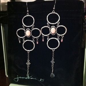 Bundle for @laurynashlea