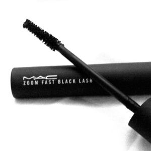 MAC ZoomFast Black Lash