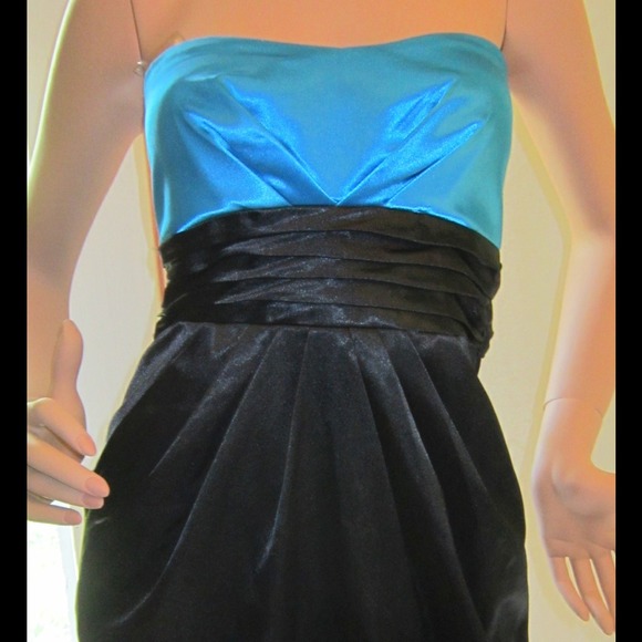 Blue and black strapless