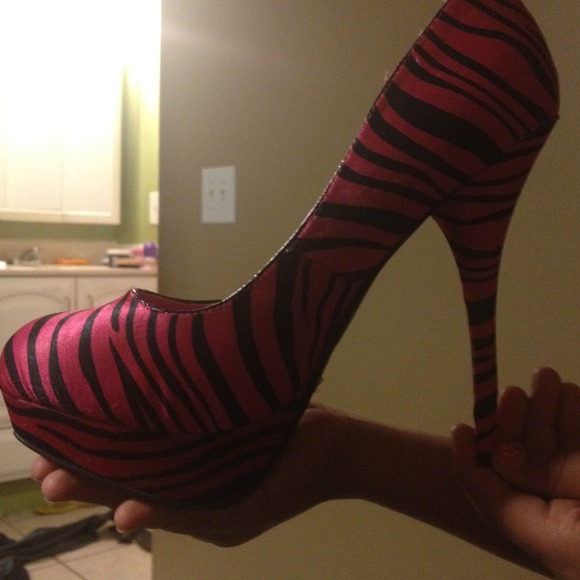 Do I really need to describe them? :) - Picture 3 of 3