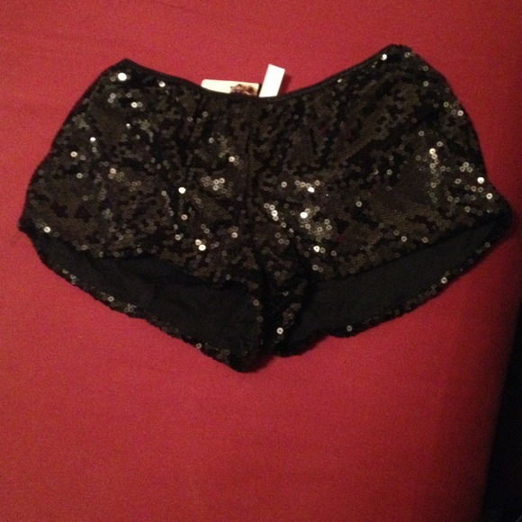 🚫HOLD FOR @carter72🚫   Sequin Shorts