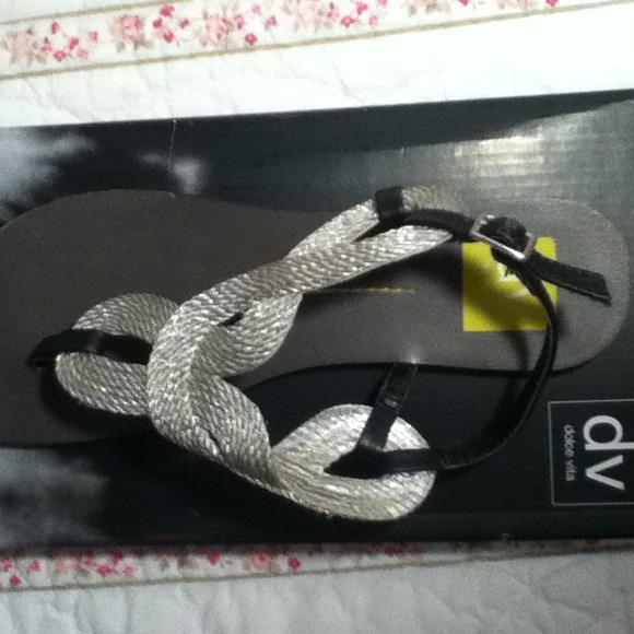 •REDUCED• Silver Rope Sandals - Picture 4 of 4
