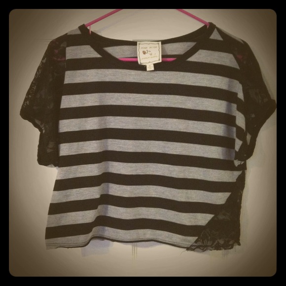 Black and grey lacey crop top