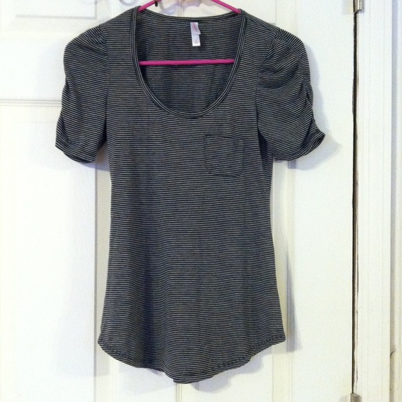 Striped Top - Picture 2 of 3