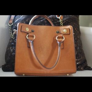 Bundled Melie Bianco Madison Mini Lock & black top