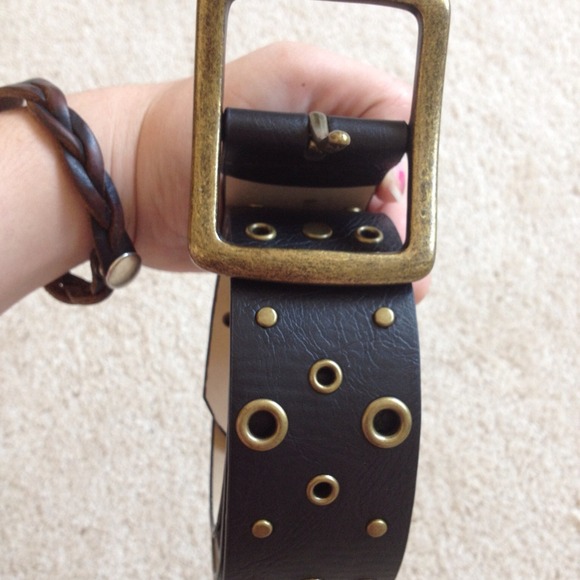 Belt - Picture 2 of 2
