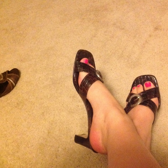 Summer Sandals - Picture 2 of 2