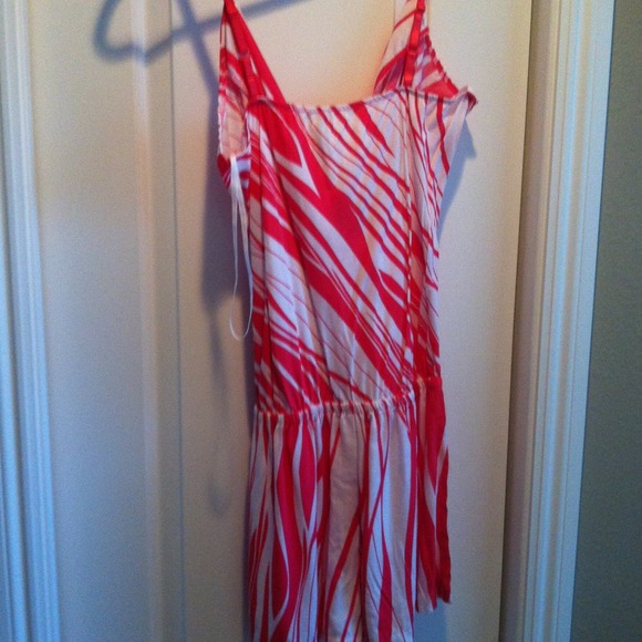 Romper - Picture 2 of 2