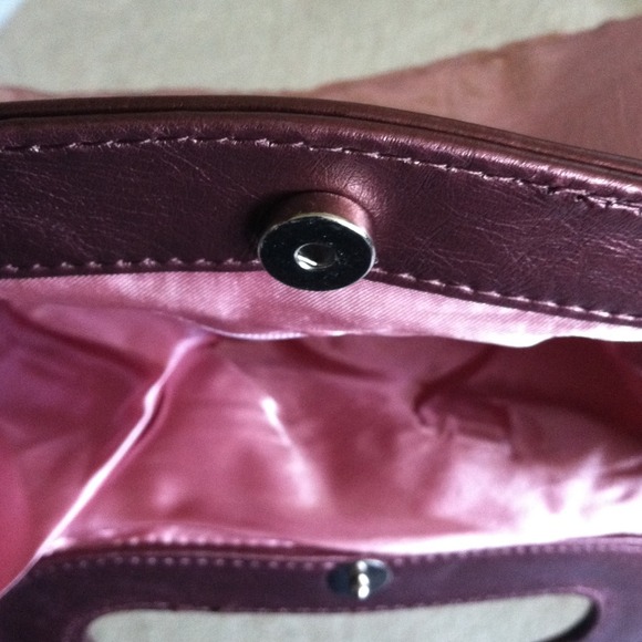 Small Pink Handbag - BRAND NEW - Picture 2 of 3