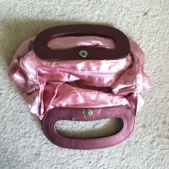 Small Pink Handbag - BRAND NEW - Picture 3 of 3
