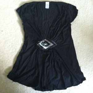 Sequin Medallion Top Brand New