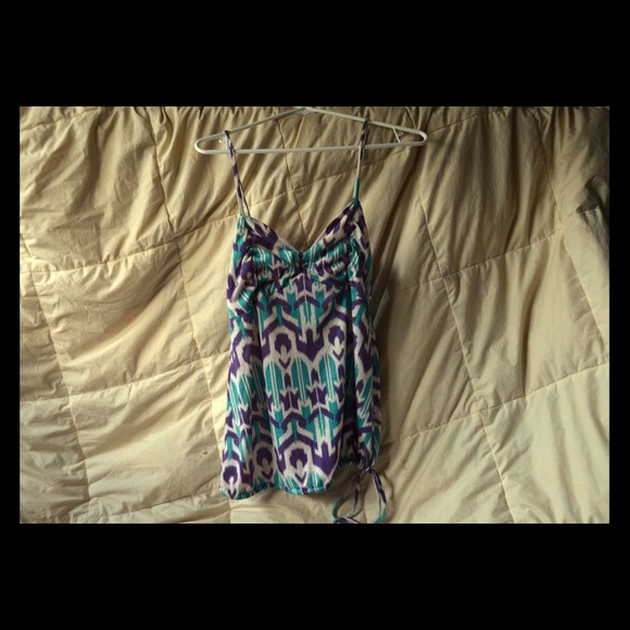 Abstract top