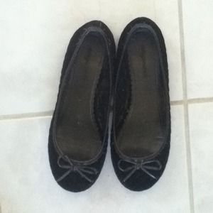 Cute black bow flats