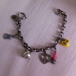 REDUCED JUICY COUTURE CHARM BRACELET
