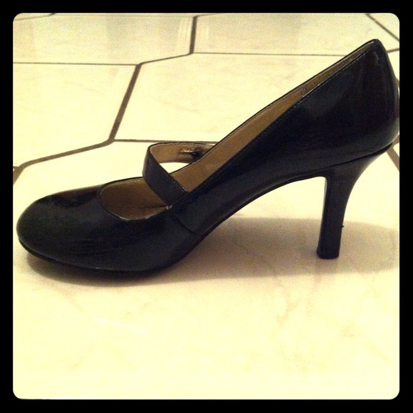 Black heels