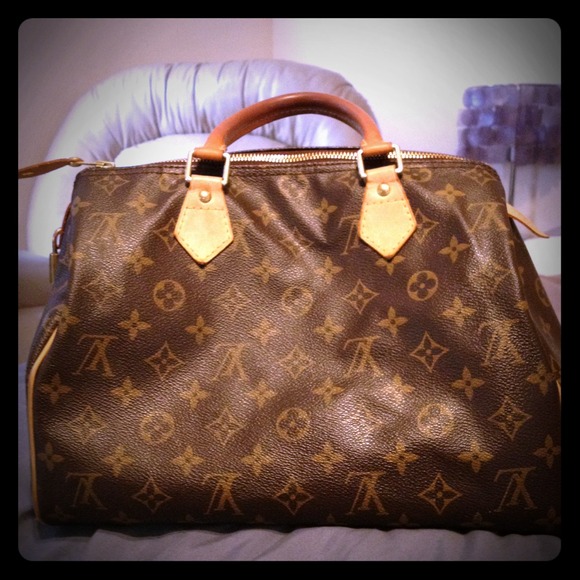 RESERVED @jmcfa015 Auth Louis Vuitton Speedy 30