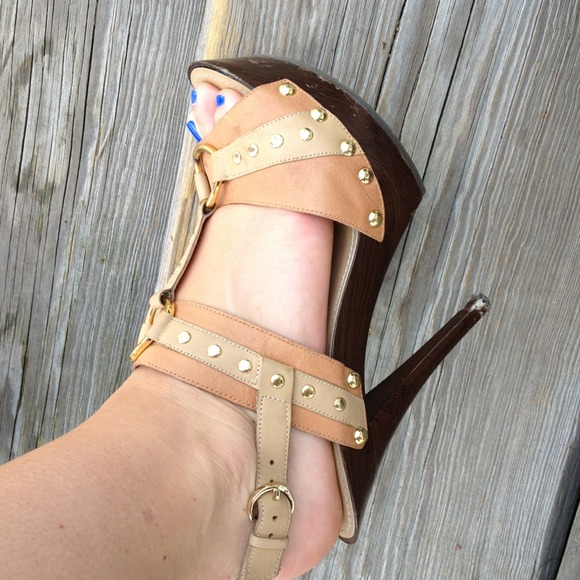 Jessica Simpson Shoes - Reserved!! Jessica Simpson heels Jessica Simpson Shoes - Reserved!! Jessica Simpson heels