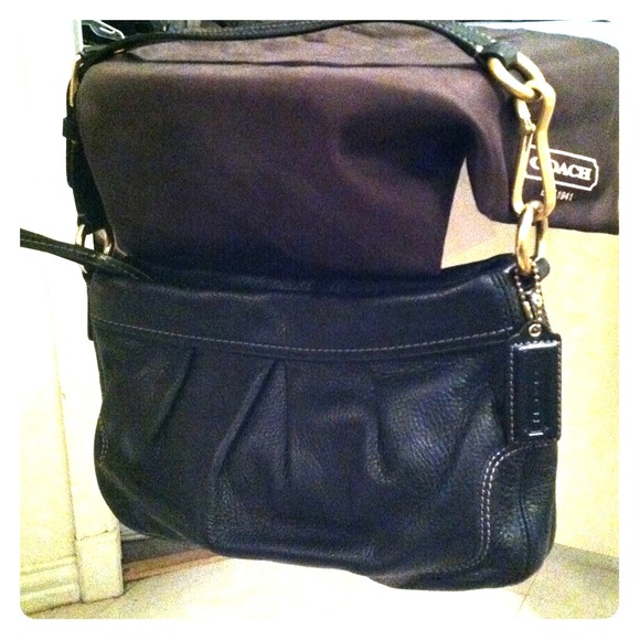 Coach Handbags - Authentic Black Leather Coach Purse