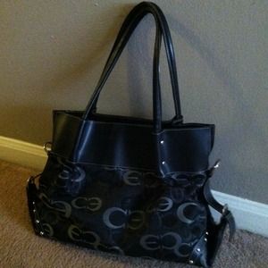 Classy women's Entienne  hand bag