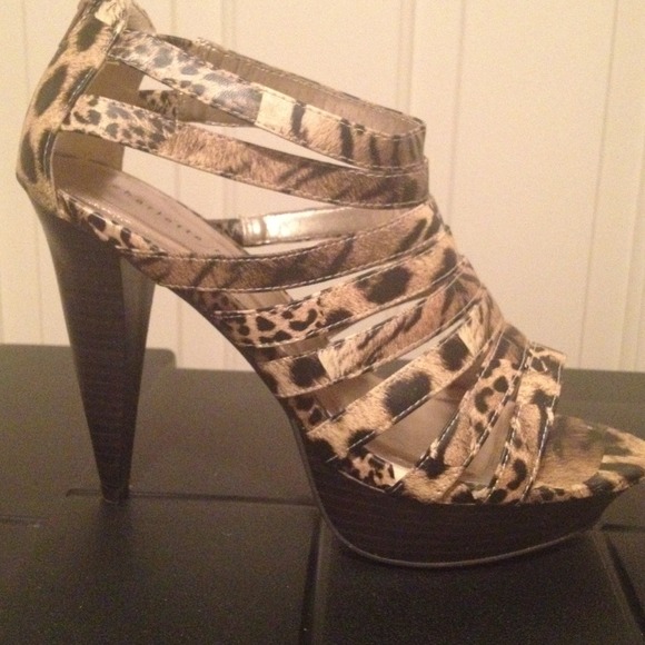 Shoes - Animal Print Platform Sandal