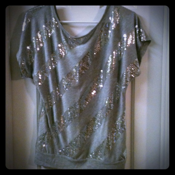 Gray sequin top